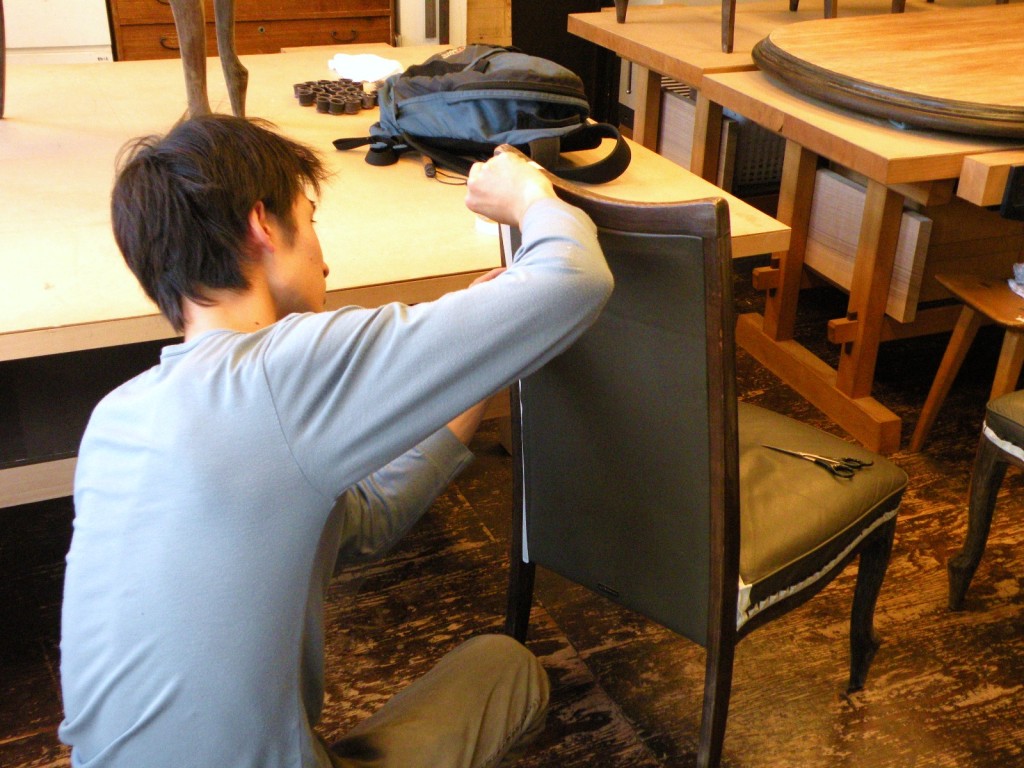 修理・修繕・再塗装 ダイニングテーブルセット|オーダーメイド家具|東京のオーダーメイド家具・木工教室|家具工房アクロージュファニチャー